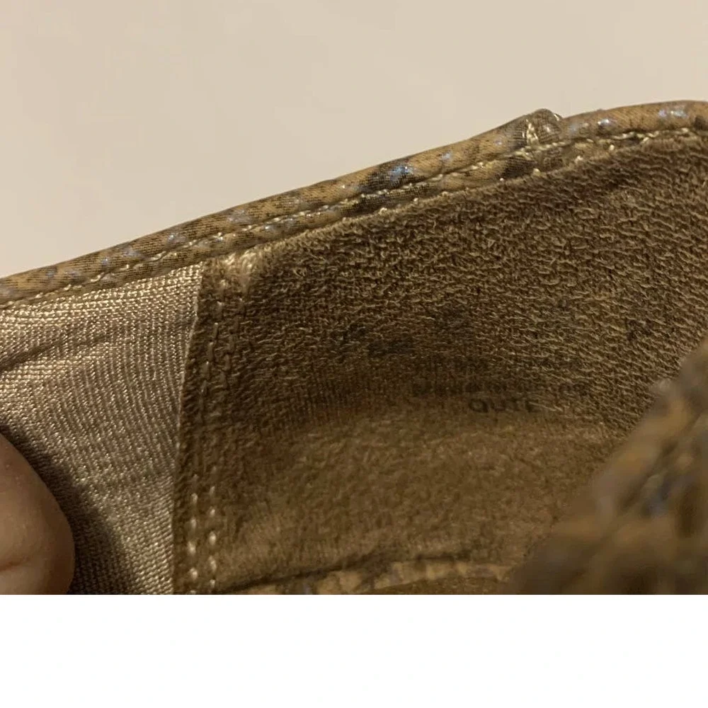 Lifestride‎ Faux Snakeskin Flats Women's Size 7.5